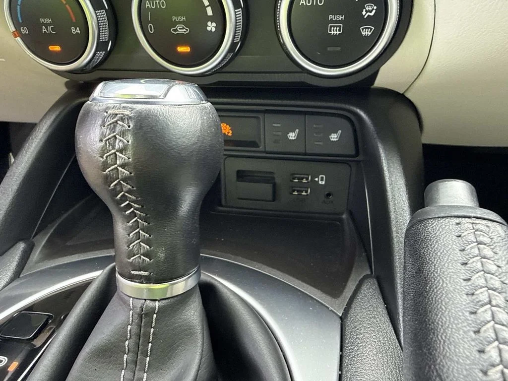 Used 2021 Gray Mazda Grand Touring image 21