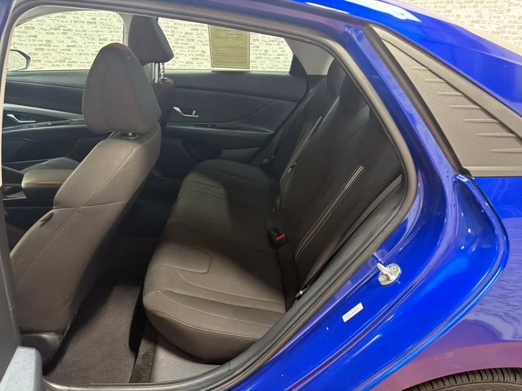 Used 2023 Intense Blue Hyundai SEL image 16