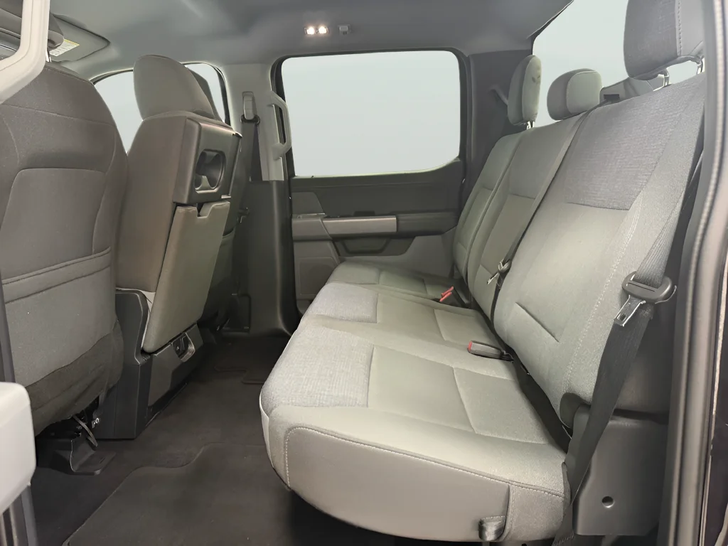 Used 2025 Black Ford XLT image 13