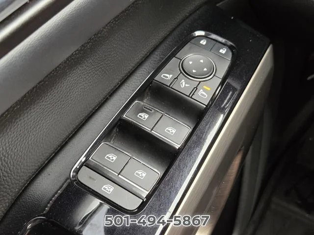 Used 2023 Black Nissan Platinum image 29