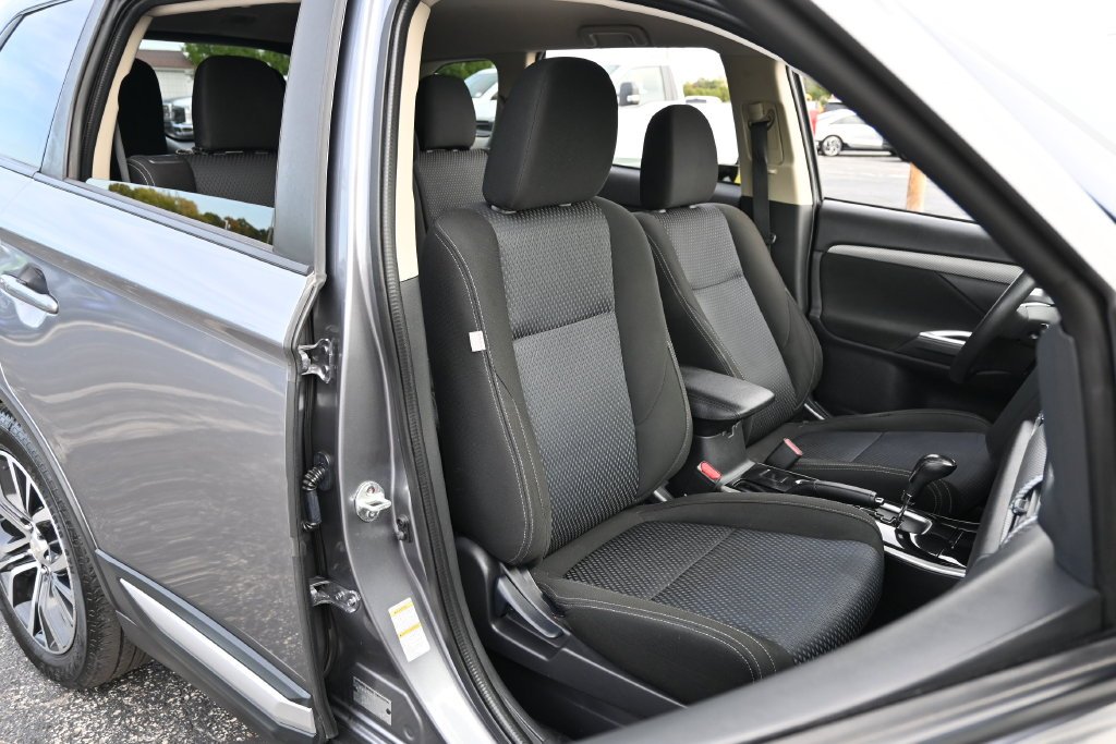 Certified Used 2018 Silver Mitsubishi ES image 22