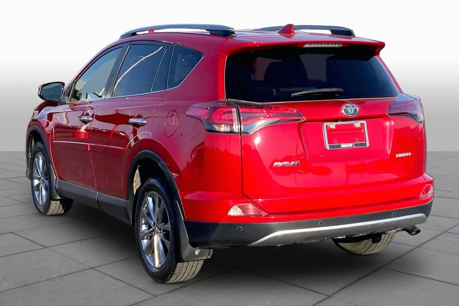 Used 2017 Barcelona Red Metallic Toyota Limited image 11