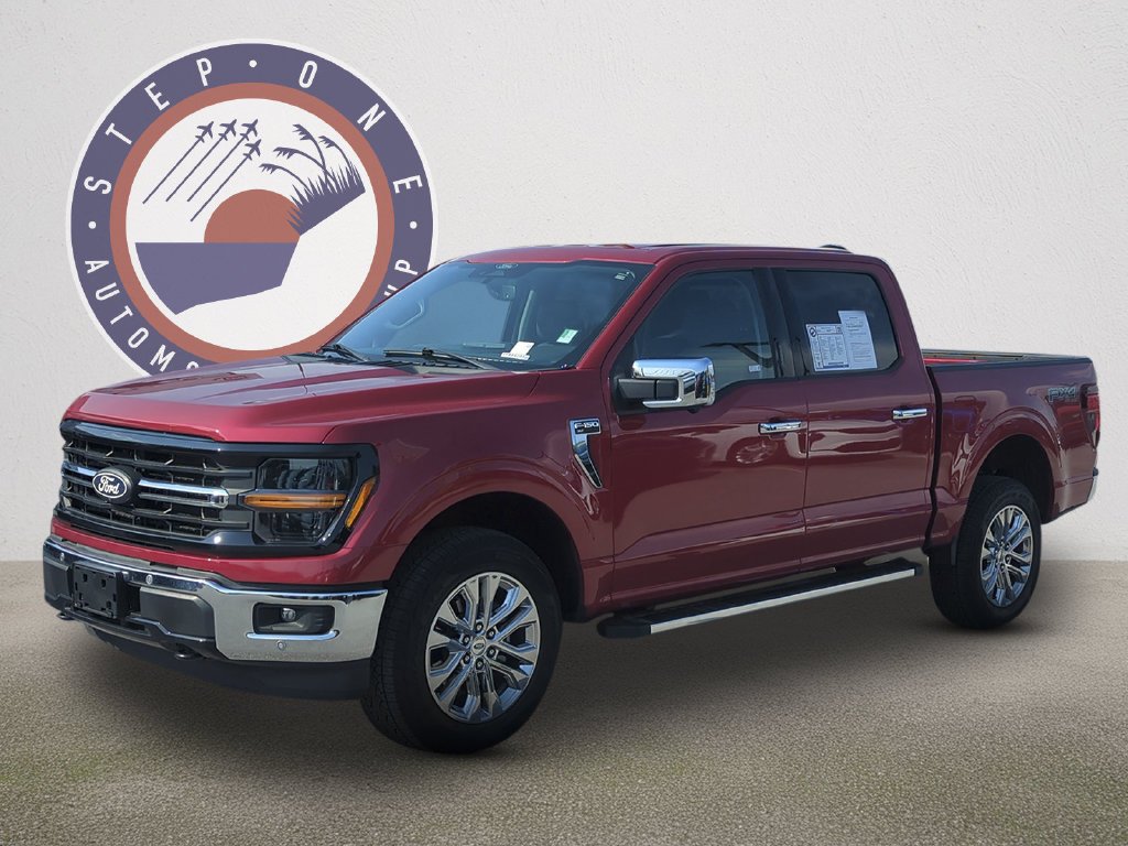 Used 2024 Red Ford XLT image 2