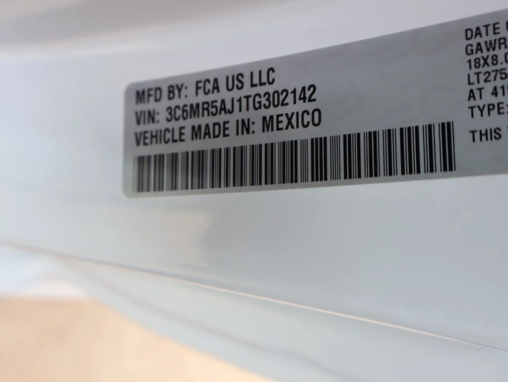 New 2026 Bright White Clear-Coat Exterior Paint RAM Tradesman image 35