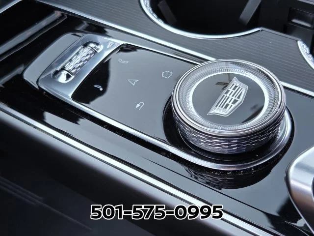 Used 2024 Green Cadillac Luxury image 28