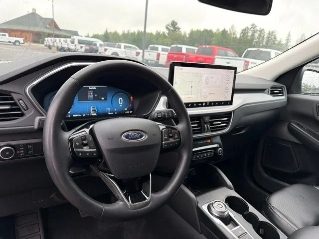 Used 2023 Carbonized Gray Metallic Ford Platinum image 10