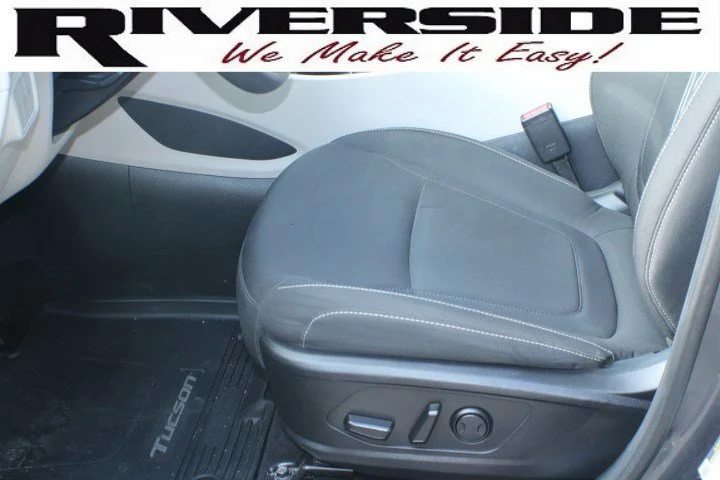 Used 2024 Dark Gray Metallic Hyundai SEL image 14