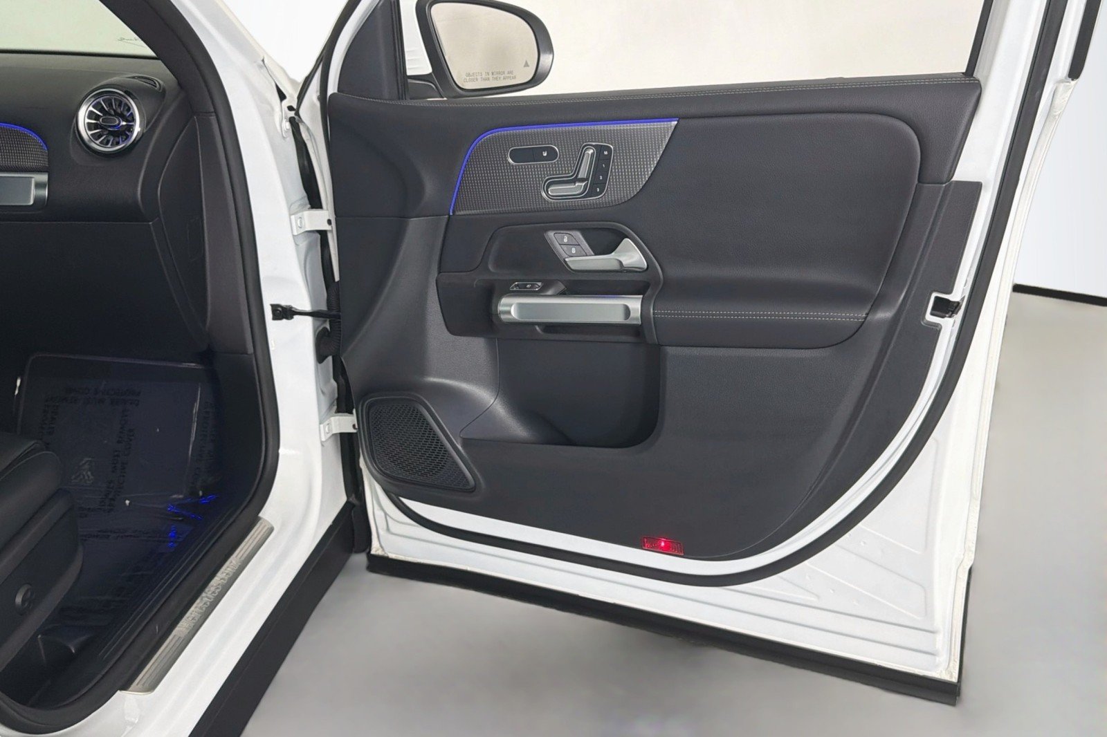 Used 2023 Polar White Mercedes-Benz 250 image 24