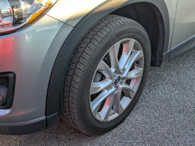 Used 2014 Silver Mazda Grand Touring image 5