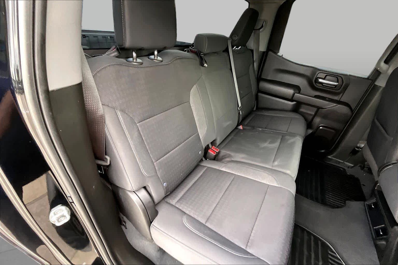 Used 2023 BLACK Chevrolet Custom image 19
