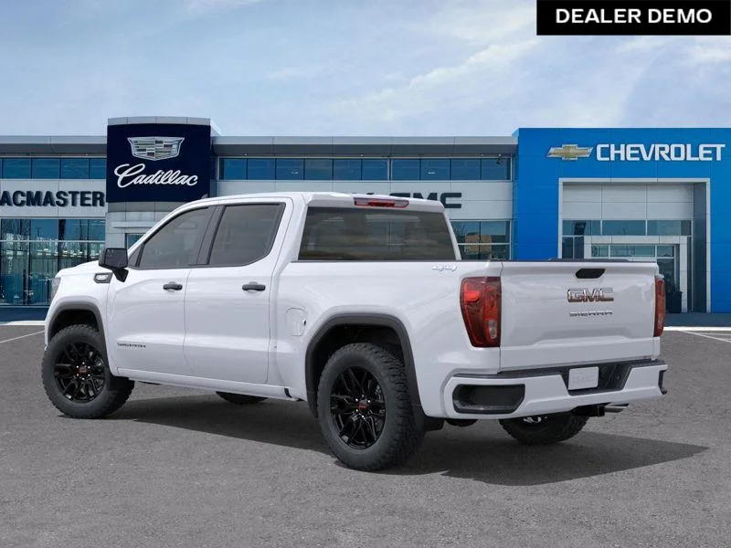 Used 2026  GMC Pro image 3