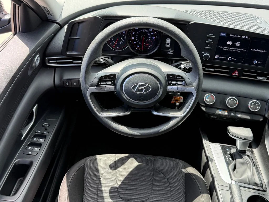 Certified Used 2023 Gray Hyundai SE image 10