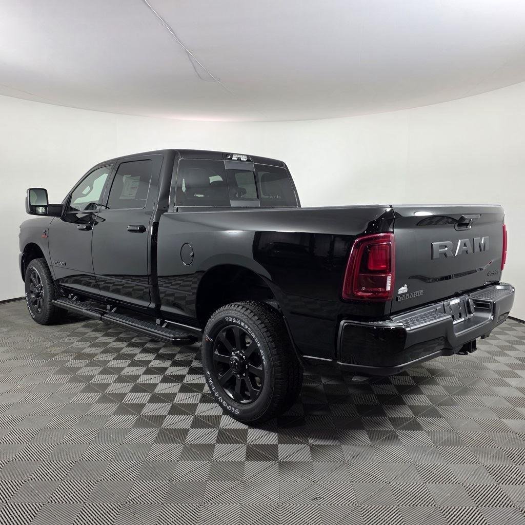 New 2025 Diamond Black Crystal Pearlcoat Ram Laramie image 4