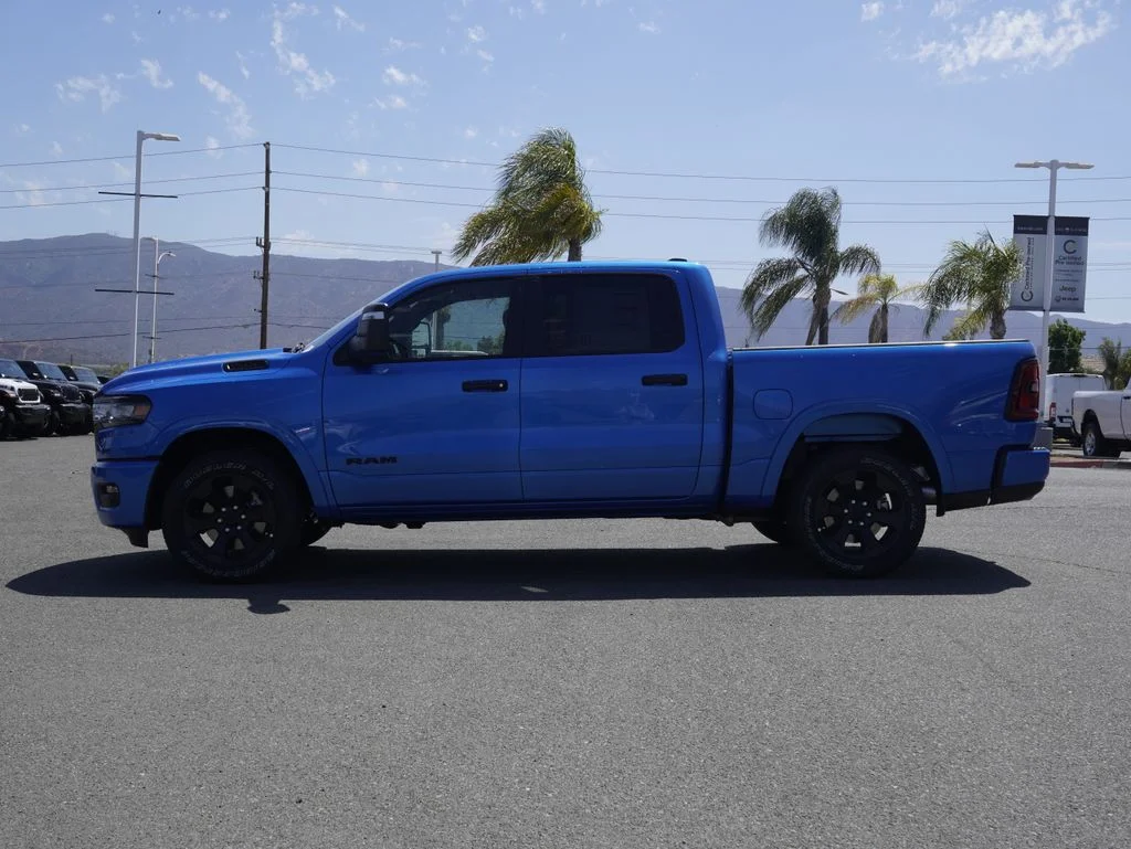 New 2026 Hydro Blue Pearl-Coat Exterior Paint RAM Big Horn/Lone Star image 7