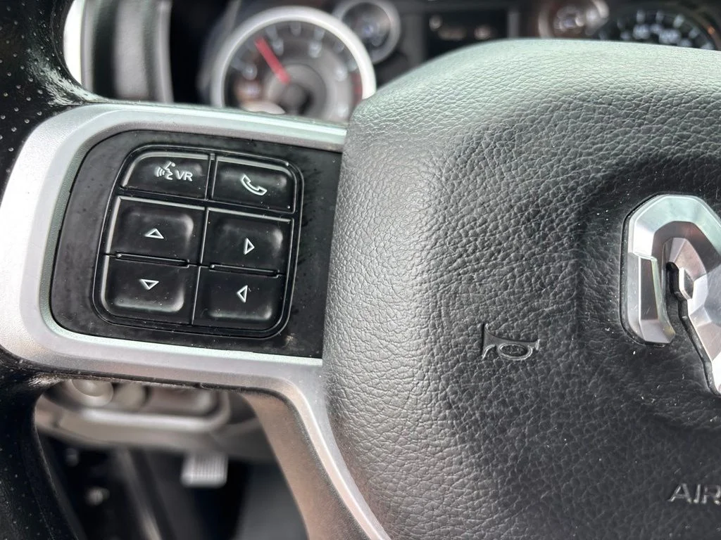 Used 2022 Diamond Black Ram Big Horn image 14