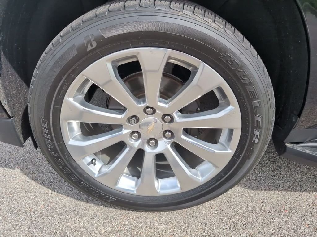 Certified Used 2021 Black Chevrolet Premier image 13