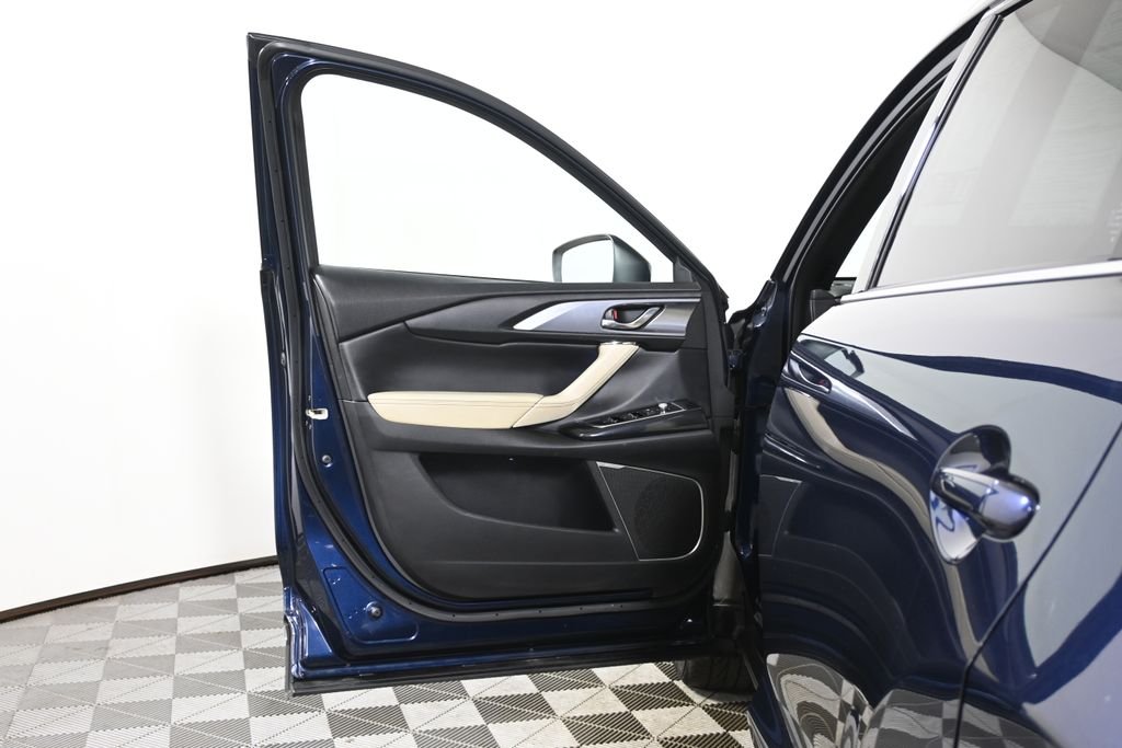 Used 2020 Blue Mazda Grand Touring image 30