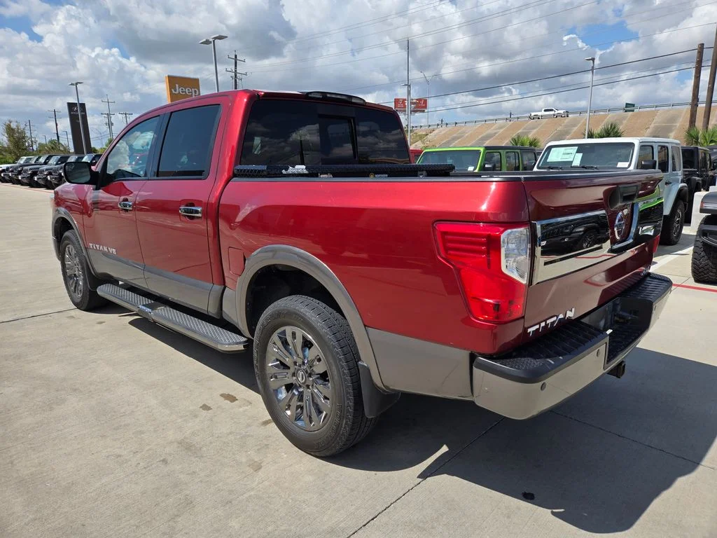 Used 2018 Red Nissan Platinum Reserve image 5