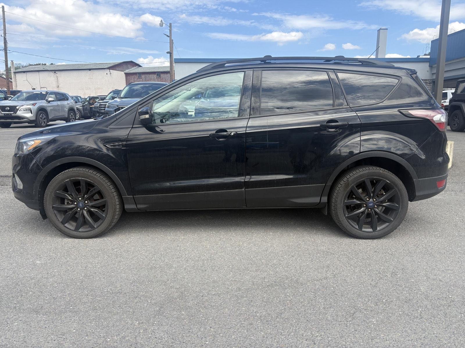 Used 2017 Canyon Ridge Metallic Ford Titanium image 4