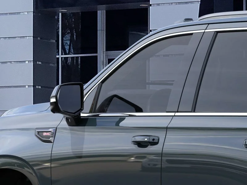 2026 GMC Yukon AT4 Ultimate - Photo 13