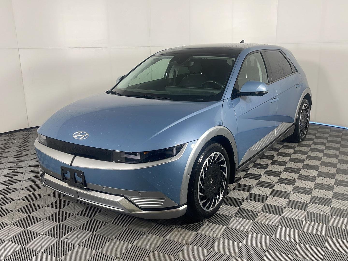 Used 2023 Hyundai IONIQ 5 Limited with VIN KM8KRDAF5PU174928 for sale in Salida, CO