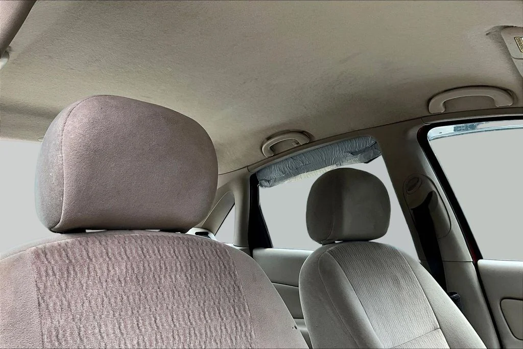 Used 2001  Ford SE image 25