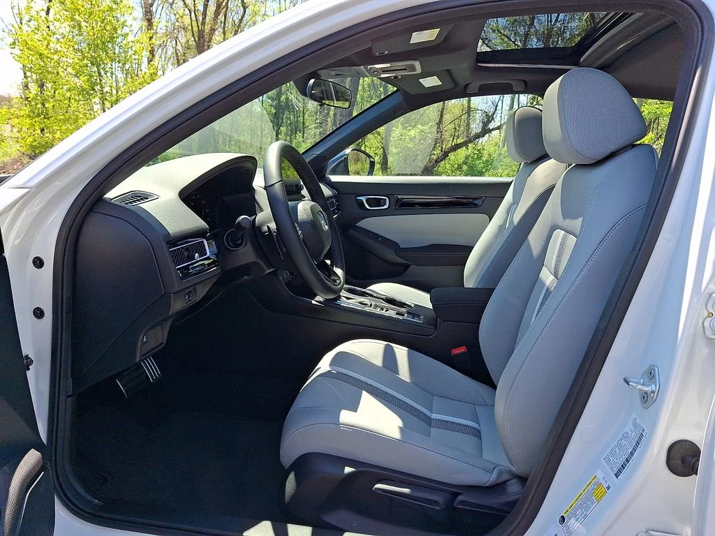 2026 Honda Civic Sport - Photo 12