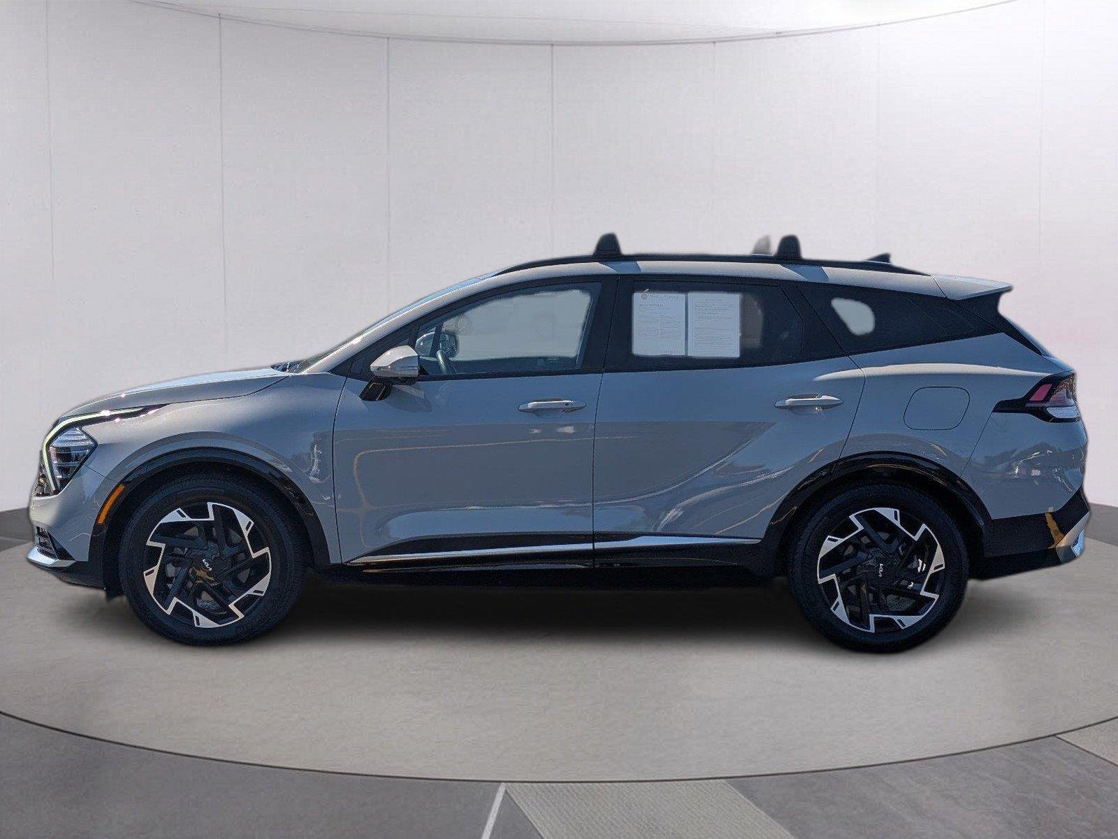 Used 2025 Wolf Gray Kia SX-Prestige image 2