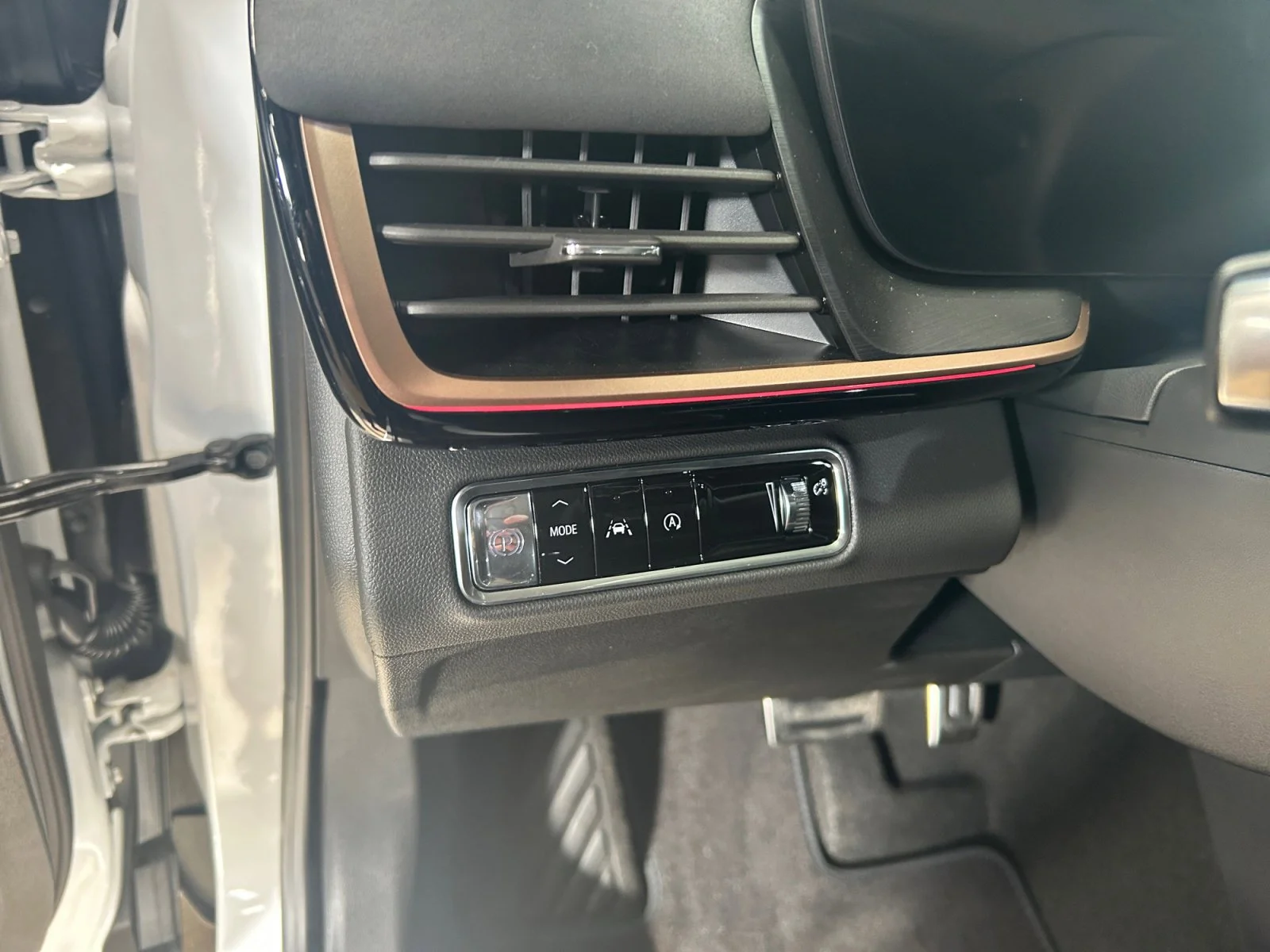 New 2026 Summit White Buick Sport Touring AWD image 15