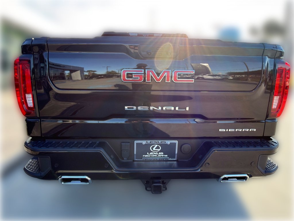 Used 2024 BLACK GMC Denali image 7
