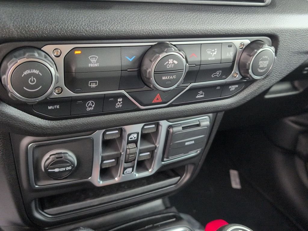 New 2026 41 Jeep Sport S image 21
