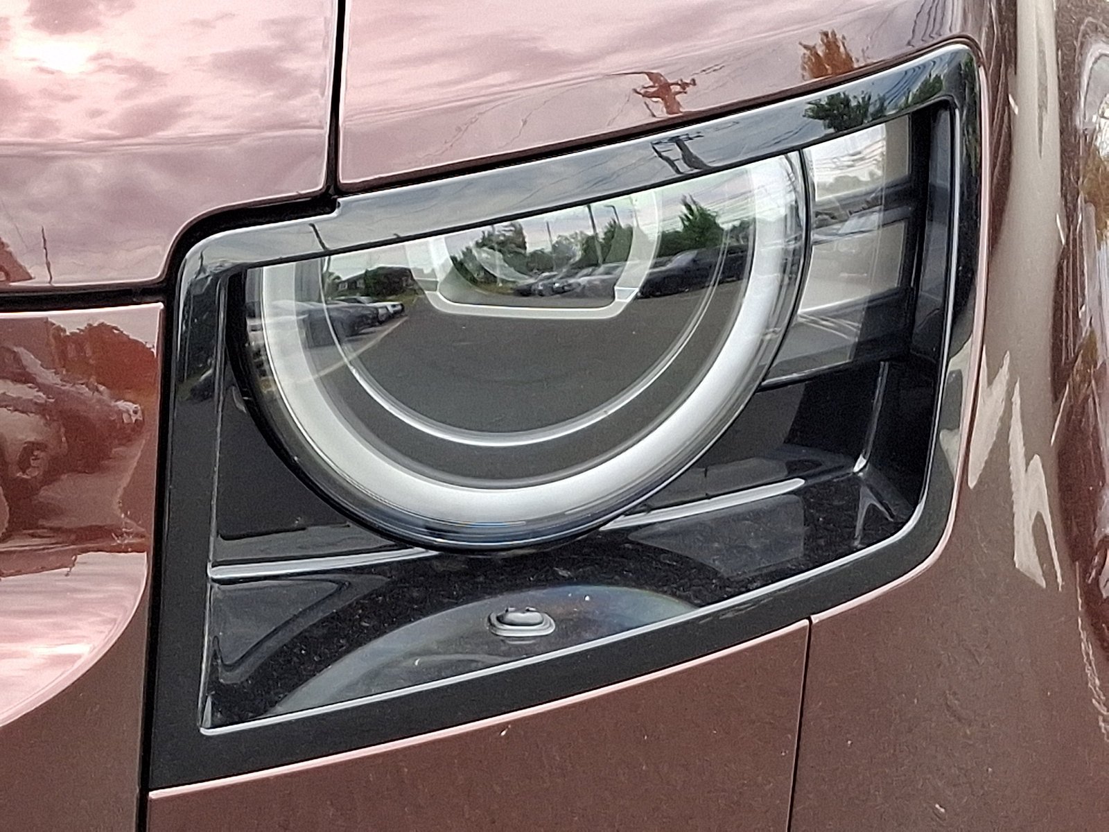 New 2026 Sedona Red LAND ROVER S image 7