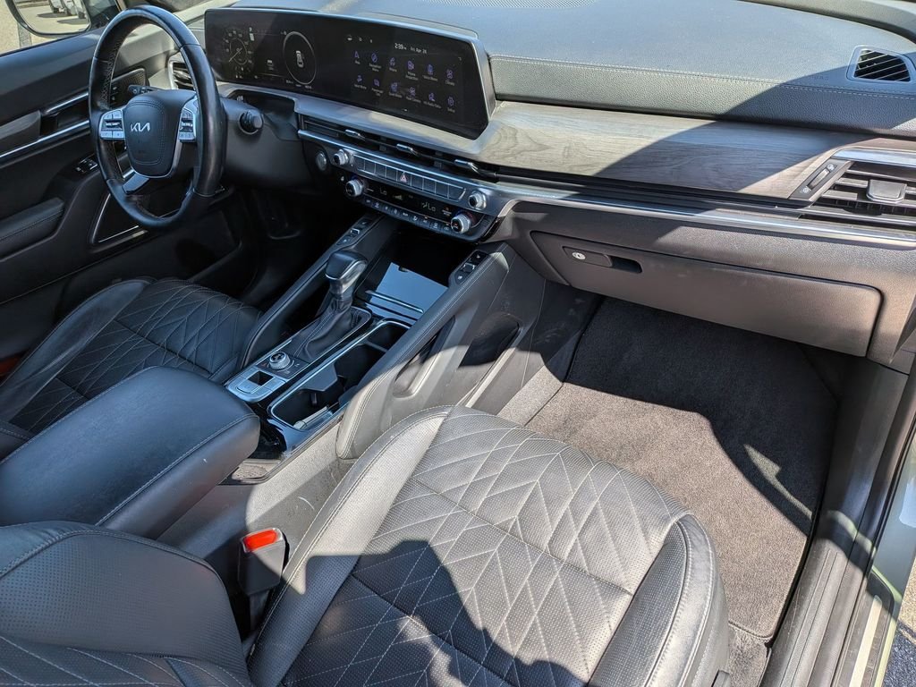Used 2023 Green Kia SX-Prestige X-Pro image 37