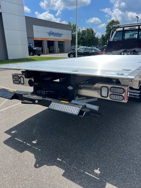 2024 Ford F-650 - Photo 12