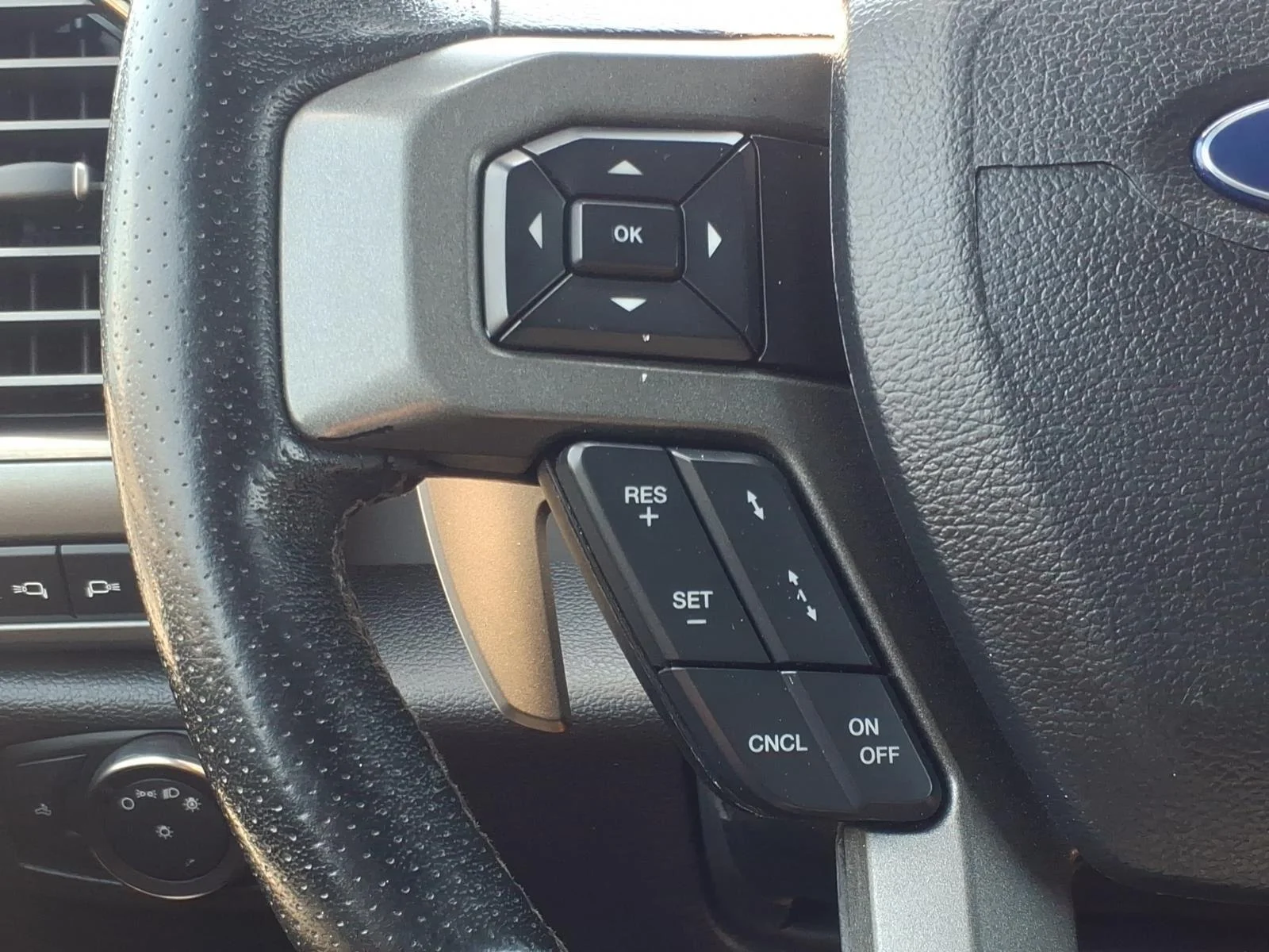 Used 2019 Agate Black Metallic Ford Raptor image 27