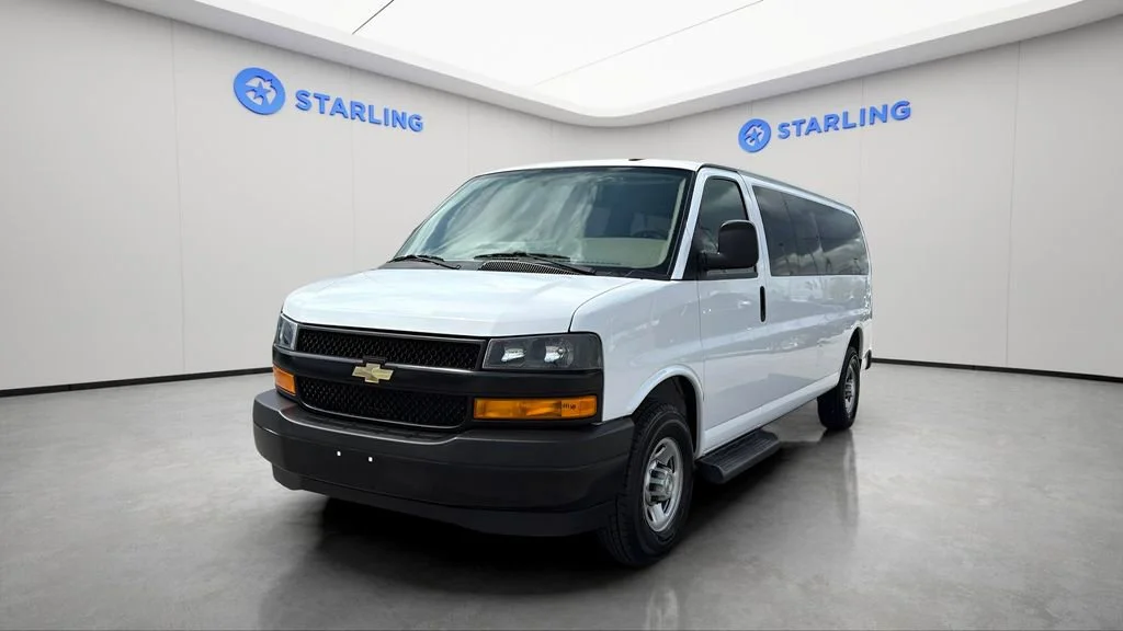Used 2023 Summit White Chevrolet 1LS image 16