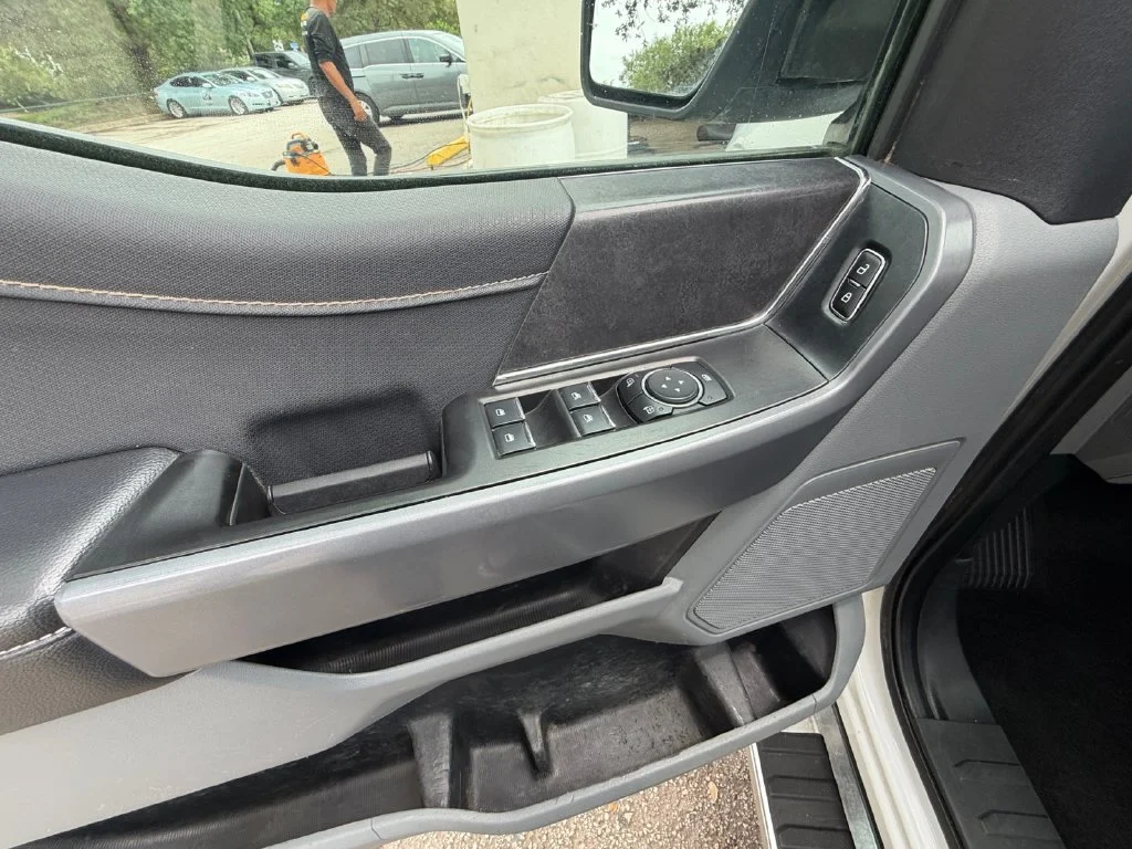 Used 2025 White Ford XLT image 11