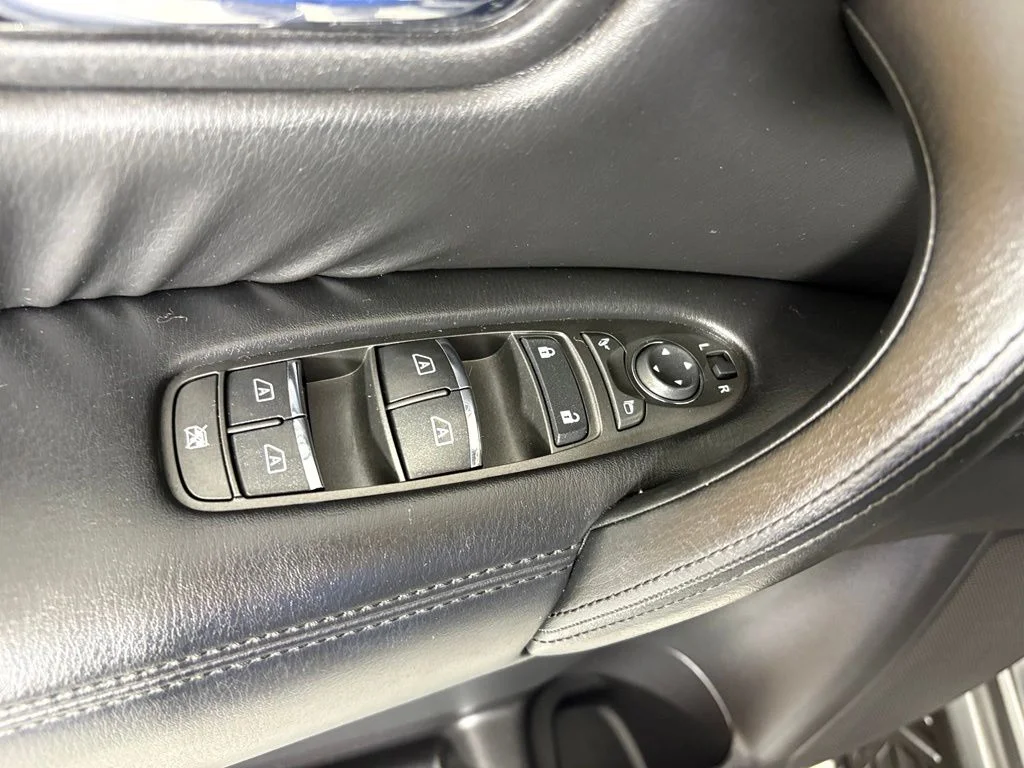 Used 2024 Gray Nissan SL image 15