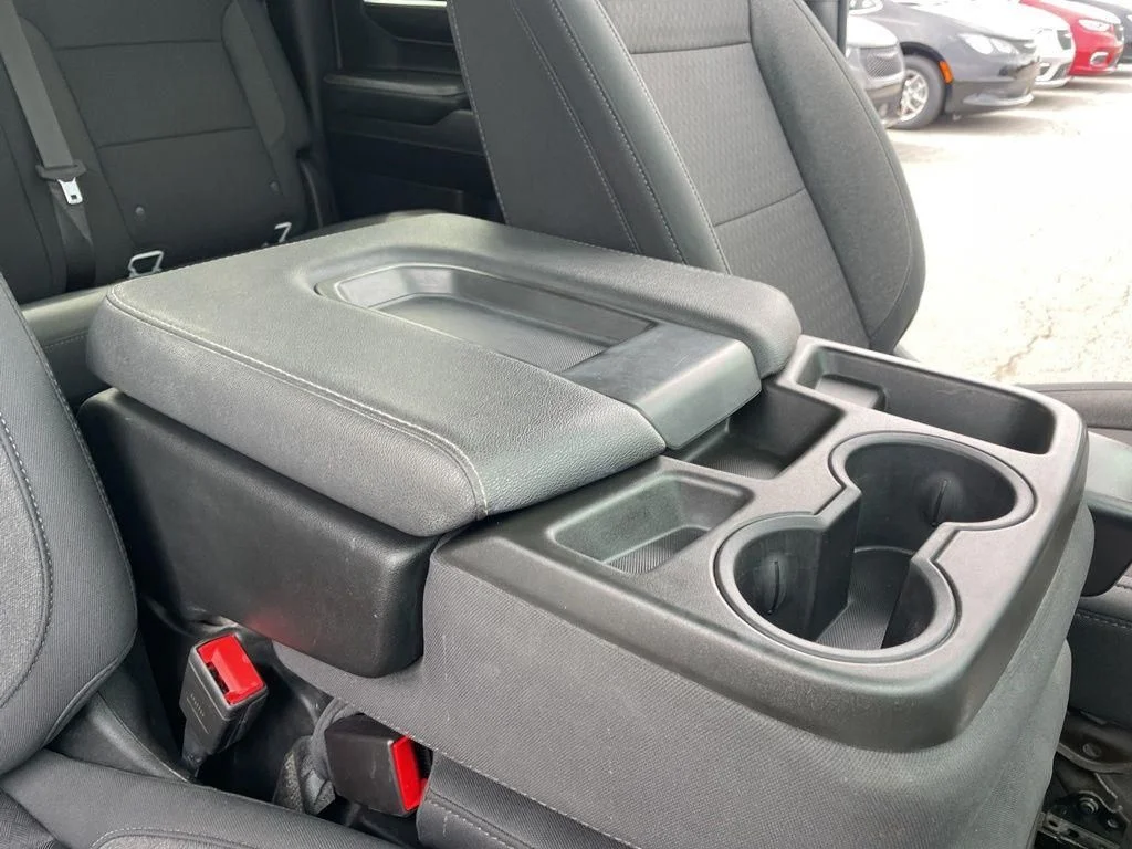Used 2023 White Chevrolet LT image 40