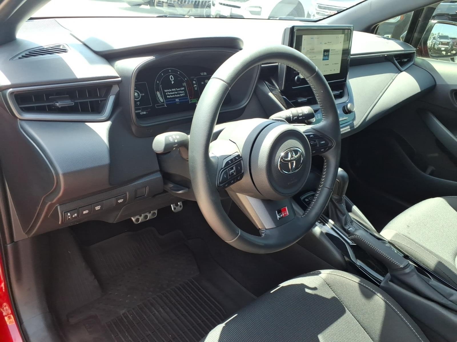 2025 Toyota GR Corolla Core - Photo 16