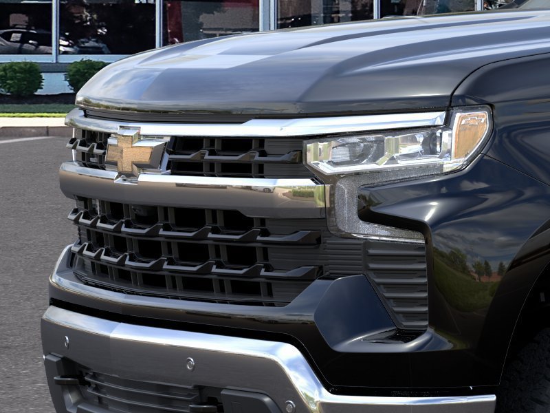 2026 Chevrolet Silverado 1500 LT Crew Cab Pickup Slide 12