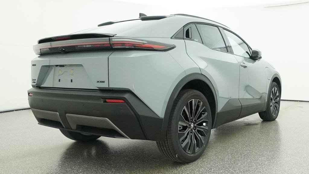 2026 Toyota C-HR XSE - Photo 40