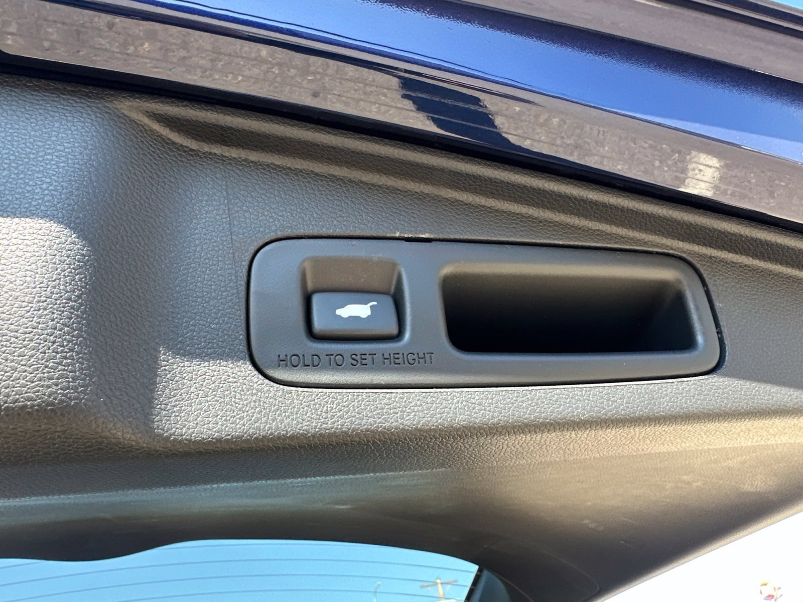 Used 2017 Blue Honda EX-L image 30