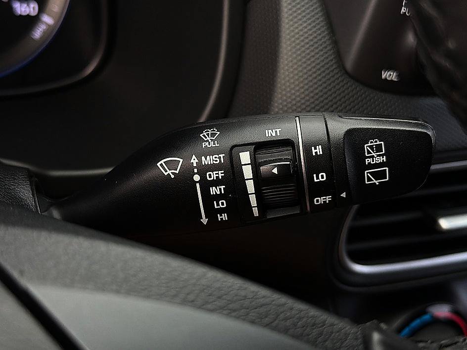 Used 2019 Ultra Black Pearl Hyundai SEL image 18