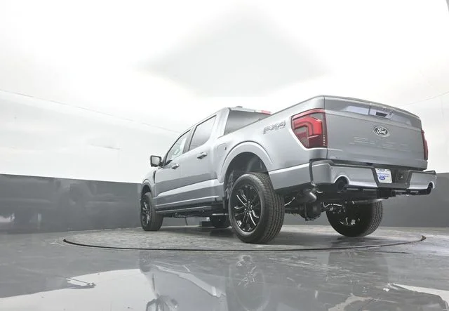 New 2026 Iconic Silver Metallic Ford Lariat® image 31