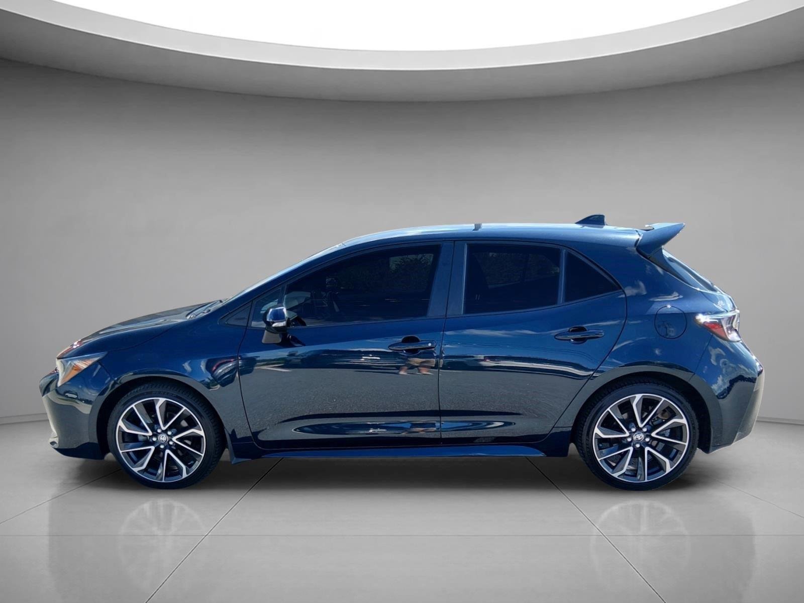 Used 2022 Galactic Aqua Mica TOYOTA XSE image 2