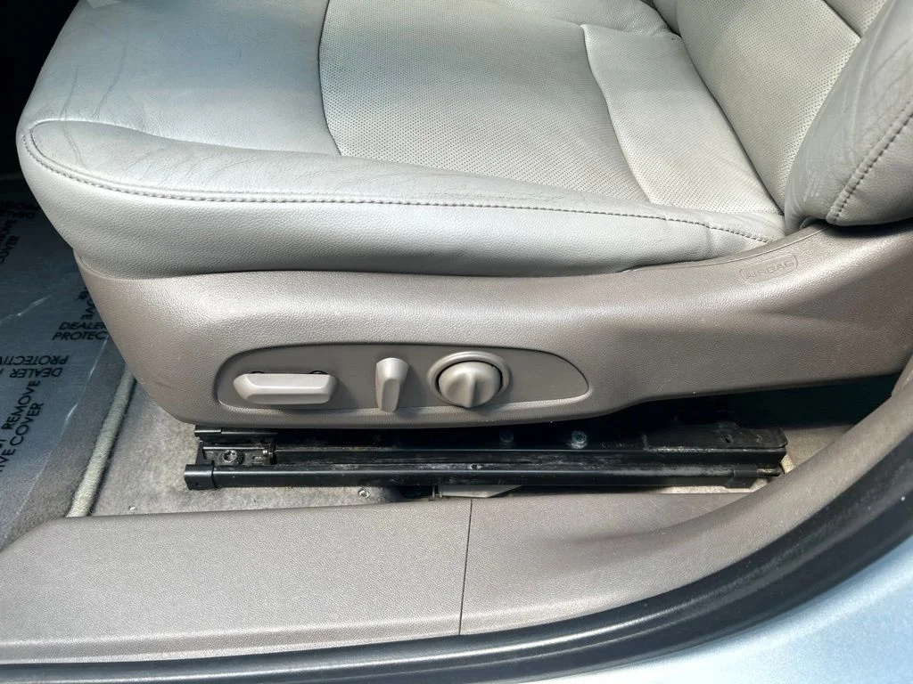 Used 2017 Blue Chevrolet Premier image 16