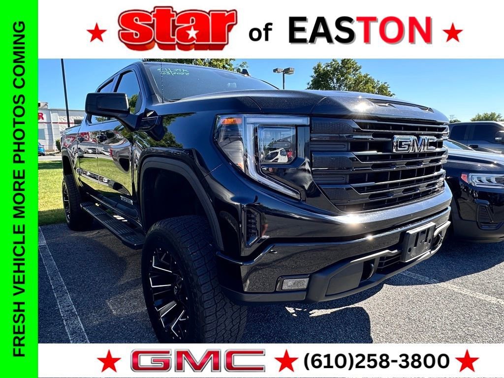 2022 GMC Sierra Elevation 4WD Crew Cab Short Box's photo