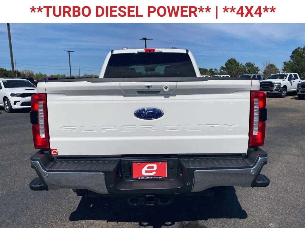 New 2026 Star White Metallic Tri-Coat Ford F-250® Lariat® image 7
