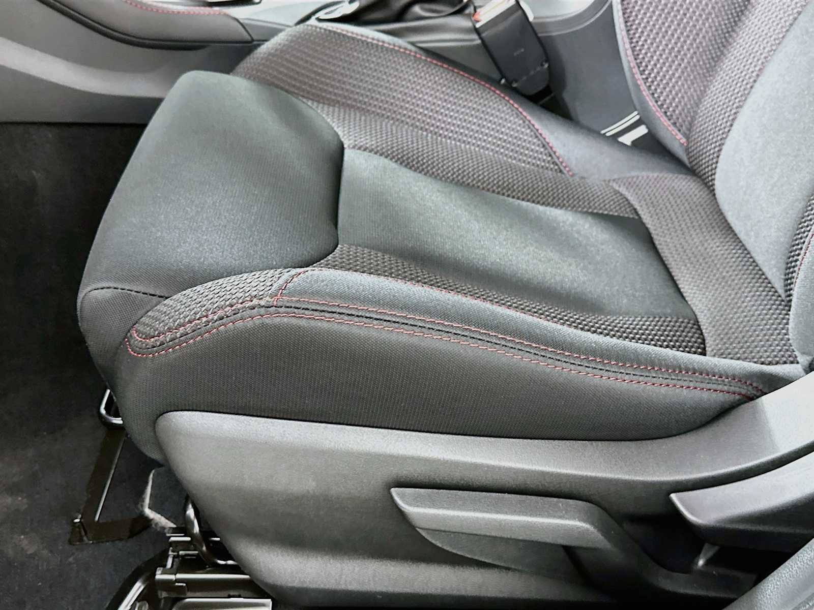 New 2026 ICE SILVER METALLIC Subaru Premium image 17